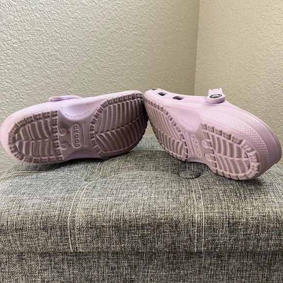 Crocs - Picture 3 of 4